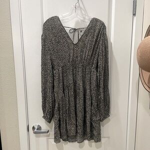 NEW…A NEW DAY Leopard Print Long Sleeve Dress